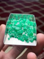 49.80 Carat Swat Valley Emerald Rough Lot – Authentic Natural Crystals - Image 6