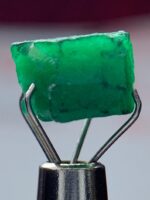 3.11ct Swat Emerald Crystal – Natural Deep Green Gemstone - Image 7