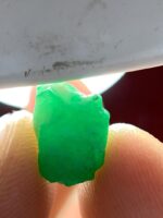 4.90 Ct Swat Emerald Crystal – Natural Green Gemstone (11.32×8.36×6.62 mm) - Image 5