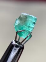 1.10ct Swat Emerald Crystal – Small Gem with Pure Origin (7.26 x 5.77 x 3.85 mm) - Image 9
