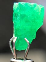 A Closer Look at a 2.30ct Emerald SWAT Crystal (9x6x5mm): Small but Striking - Image 5