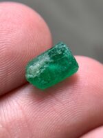 A Closer Look at a 2.30ct Emerald SWAT Crystal (9x6x5mm): Small but Striking - Image 8