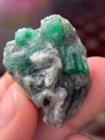 63-Carat Emerald Specimen from Swat: A Striking Wide-Form Crystal (37.20 × 26.45 × 12.30 mm) - Image 5