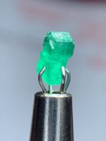 0.63ct Swat Emerald Crystal – Small, Sharp, and Saturated (6.76 x 3.92 x 3.42mm) - Image 9