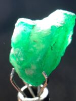 Striking 4.00ct Swat Emerald Crystal – Natural Elegance in 11x7x6mm - Image 2