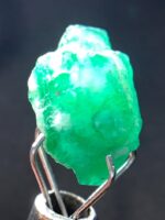 Striking 4.00ct Swat Emerald Crystal – Natural Elegance in 11x7x6mm - Image 5