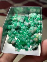 62.25 Carat Swat Emerald Rough Lot – Sleek and Substantial Natural Gem - Image 8