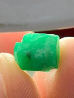 3.90 Ct Swat Emerald Crystal – Natural Green Gem (7.87×6.71×6.68 mm) - Image 3