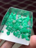 39.40 Carat Swat Valley Emerald Rough Lot – Natural Untreated Material - Image 12