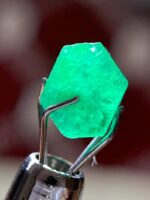 1.36 ct Swat Emerald Crystal — A Deep Green Jewel of Natural Elegance - Image 6