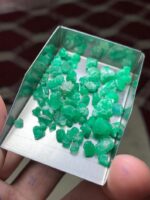 39.40 Carat Swat Valley Emerald Rough Lot – Natural Untreated Material - Image 7