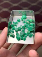 40 Carat Swat Emerald Rough – Natural Green Crystal from Pakistan - Image 18