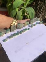 404 Carat Swat Emerald Specimen Lot – Monumental Crystal for Collectors - Image 5