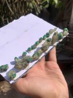404 Carat Swat Emerald Specimen Lot – Monumental Crystal for Collectors - Image 6