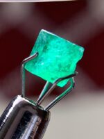Discovering a 0.91 ct Emerald Crystal SWAT - Image 10