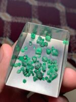 18.30 ct Swat Emerald Rough: Raw Splendor from Pakistan’s Majestic Mountains - Image 5
