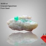 A Stunning 26.90 ct Emerald Specimen: Elegance in Shape and Size