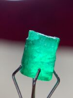 1.85ct Swat Emerald Crystal: Compact Power, Pure Origin - Image 6