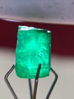 1.85ct Swat Emerald Crystal: Compact Power, Pure Origin - Image 9
