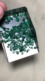 Elegant 29.50ct Panjshir Emerald Rough - Image 2
