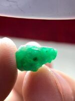 2.64ct Swat Emerald Crystal – Elegant Natural Beauty in Green - Image 2