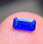0.180ct Royal Blue Hauyne Gem: Rectangular Cut Stone - Image 3