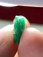 2.64ct Swat Emerald Crystal – Elegant Natural Beauty in Green - Image 8