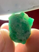 22.45ct Swat Emerald Crystal: Rare Natural Beauty with Bold Presence - Image 2