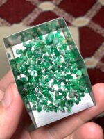 39.30 ct Panjshir Emerald Rough – Deep, Bold Crystal with Strong Presence - Image 13