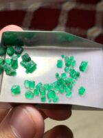 12.30 Carat Emerald Rough Lot from Swat — The Untamed Green Elegance - Image 7