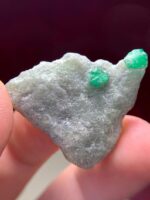47.25 ct Emerald Specimen from Swat (32.47 × 32.42 × 6.47 mm): A Rare Natural Gemstone - Image 8