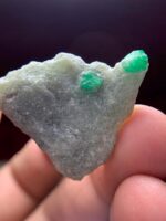 47.25 ct Emerald Specimen from Swat (32.47 × 32.42 × 6.47 mm): A Rare Natural Gemstone - Image 9
