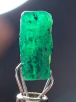 2.03 Carat Swat Emerald Crystal: Pakistan Gemstone - Image 4