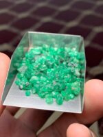 A Closer Look at a 49.20 Carat Emerald Rough Lot from Swat - Image 9