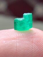 Delicate Beauty: 1.42 Carat Emerald Crystal from Swat Valley, Pakistan - Image 2