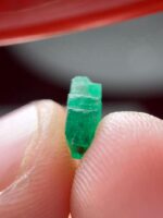 Grace in Every Facet: 1.62ct Emerald Crystal from Swat Valley - Image 7