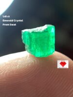 Natural Elegance: 1.41 Carat Emerald Crystal from Swat Valley, Pakistan