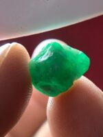 Unveiling the Grandeur of a 6.30ct Swat Emerald Crystal - Image 4