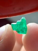 Grace in Every Facet: 1.62ct Emerald Crystal from Swat Valley - Image 10