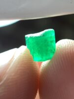 Natural Elegance: 1.41 Carat Emerald Crystal from Swat Valley, Pakistan - Image 6