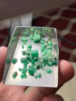Swat’s Stunning Gem: A 28.10 Carat Emerald Rough Lot - Image 5