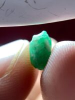 Discovering the 2.54-Carat Swat Emerald Crystal: Nature’s Green Jewel - Image 5