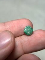 Discovering the 2.54-Carat Swat Emerald Crystal: Nature’s Green Jewel - Image 6