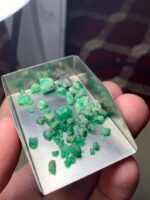 Swat’s Stunning Gem: A 28.10 Carat Emerald Rough Lot - Image 7