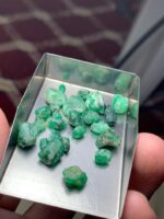 38.34 ct Swat Emerald Rough Lot, Pakistan Gemstone - Image 9