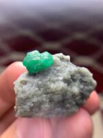 106.05ct Grand Swat Emerald Specimen - Image 3