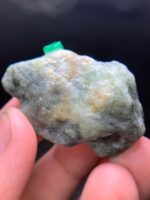 Magnificent 143.70ct Emerald Specimen: A Rare Gem from Swat - Image 4