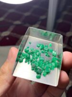 19.15 ct Swat Emerald Rough Lot – Authentic Green Crystals from Pakistan - Image 4