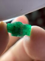 2.72ct Swat Emerald Crystal – A Sleek Natural Gem - Image 4