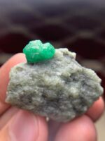 106.05ct Grand Swat Emerald Specimen - Image 5
